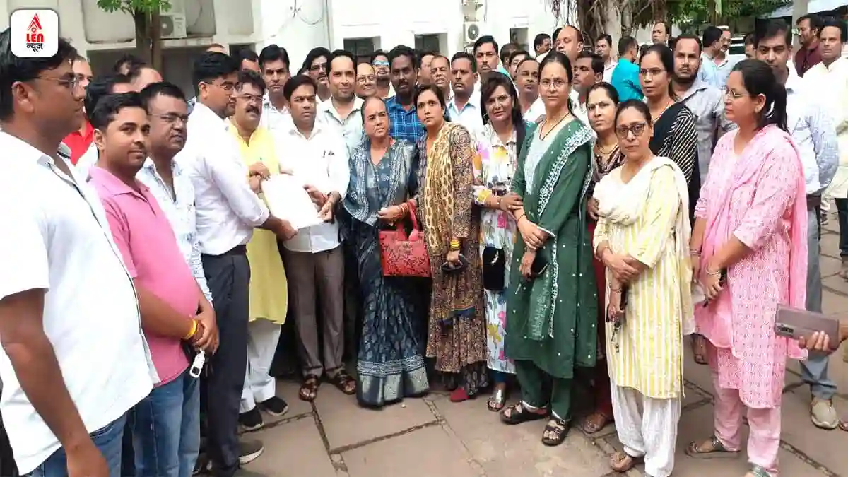 Primary School Merger Protest, शिक्षक संघ
